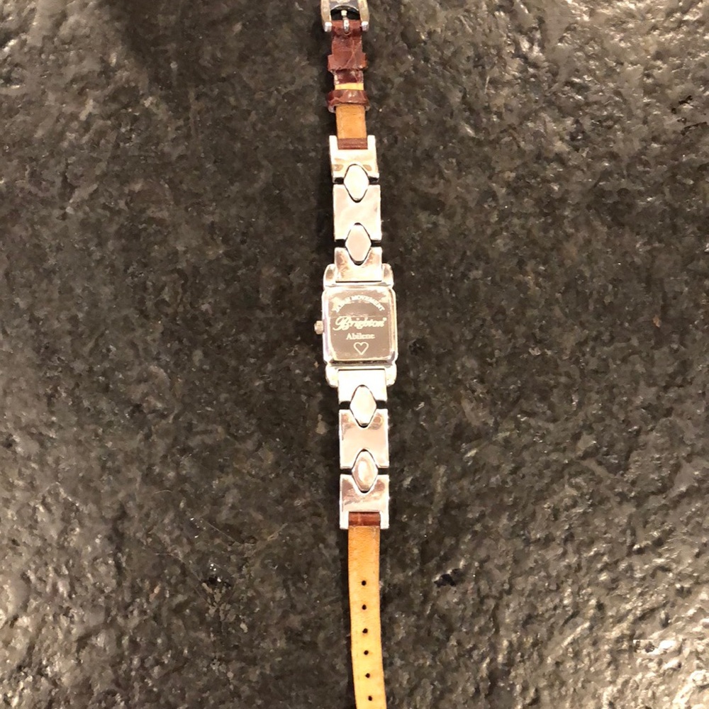 Watch - Picture 4 of 5